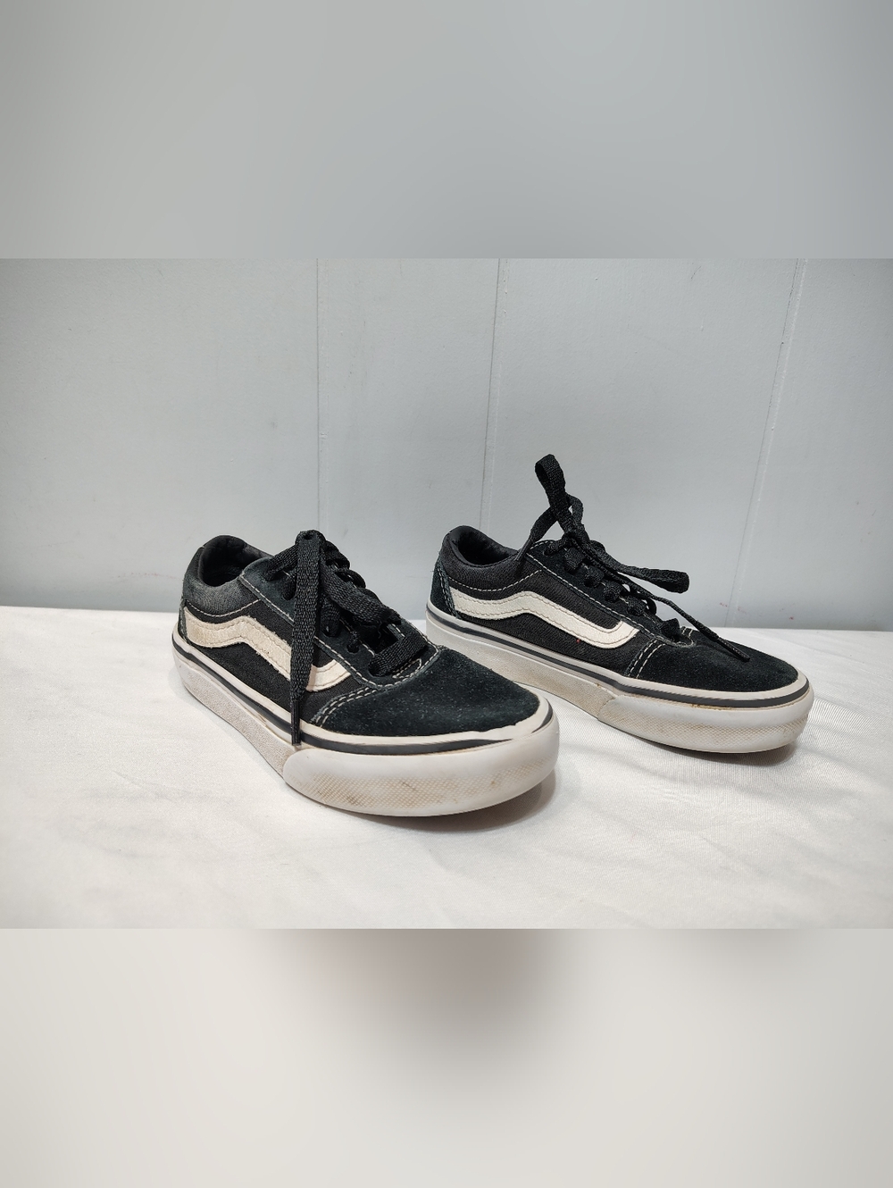 Vans Old Skool Youth 11 Black Suede Leather Sneakers Kids Boys Girls Skate Shoes